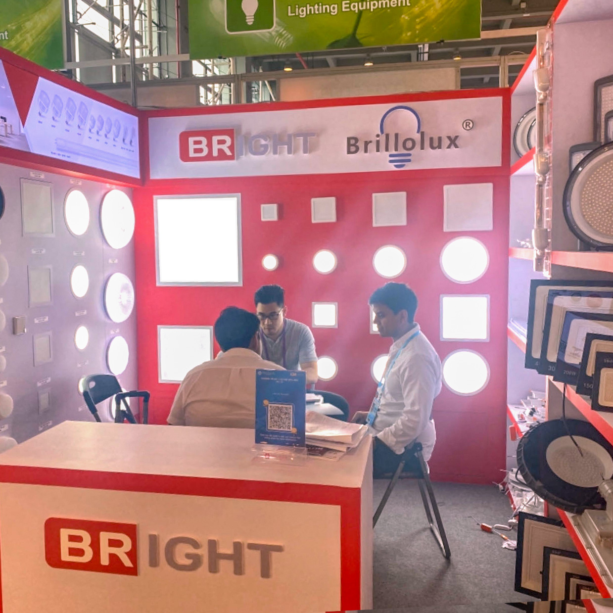 Aparelho de iluminação brilhante Hangzhou Co., Ltd